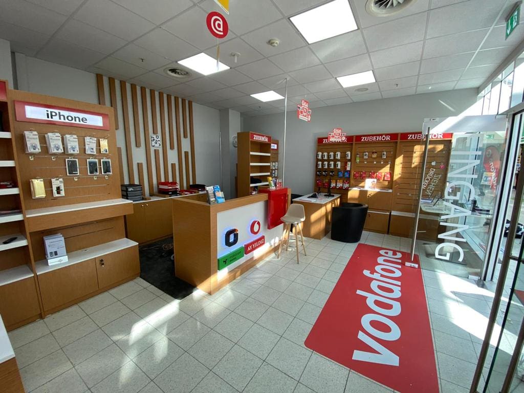 ladenbau-handyladen-mobile-company (7)