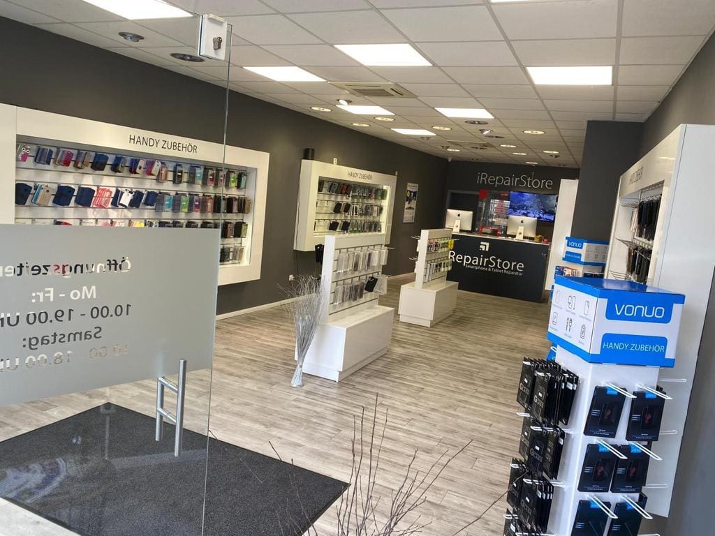 irepair-store-hand-ladenbau-ladeneinrichtung (5)